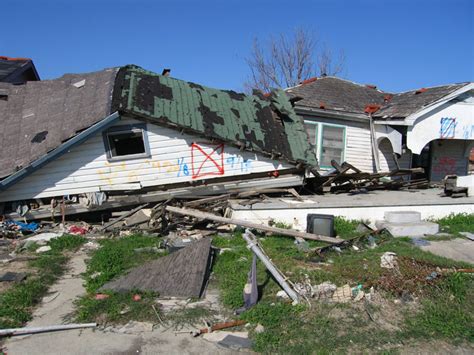 Hurricane Katrina Damage Images And Pictures Becuo