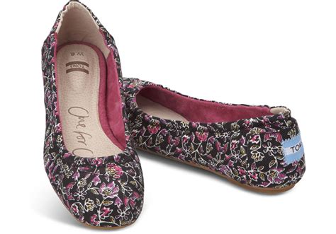 Lyst Toms Floral Womens Ballet Flats In Black