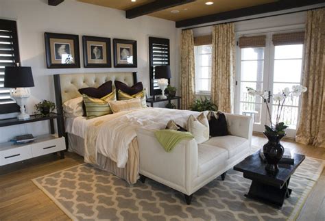 6 Easy Ways To Create A Comfortable And Cozy Bedroom