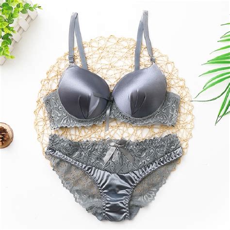 Female Hot Sexi Nightwear New Fashion Sexy Lace Bra Panties Lingerie Set China Sexy Lingerie