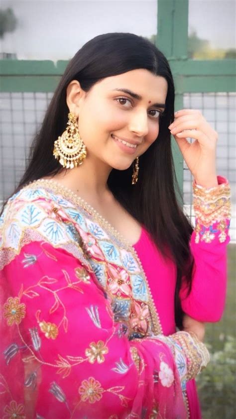 Pin By Parjinder Kaur On Nimrat Khaira Beautiful Bollywood Actress