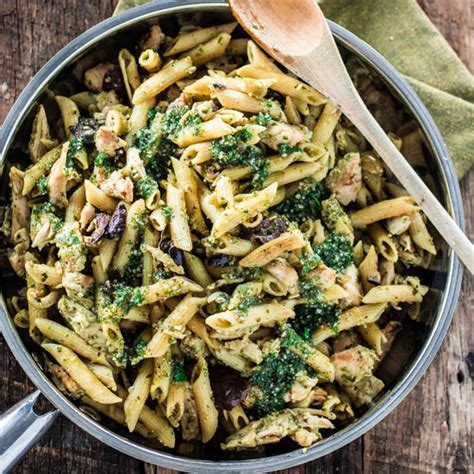 One Pan Pasta With Chicken Pesto And Olives Olivias