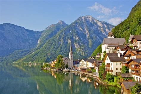 These Are 10 Of The Most Beautiful Lakes In Europe
