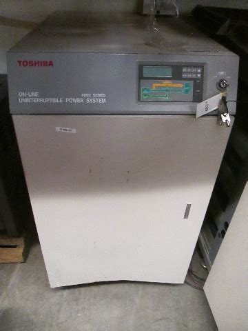 Toshiba 4000 Series On-Line Uninterruptible Power System Transformer