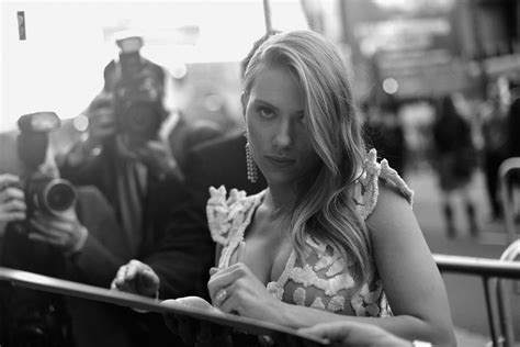 Scarlett Johansson Famous Nipple