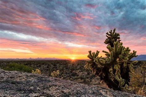 Pin By Mary Parchym On Sunsets Arizona Sunset Natural Landmarks