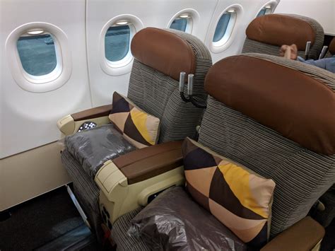 Review Etihad Business Class Hyd Auh Dfw Grab A Mile