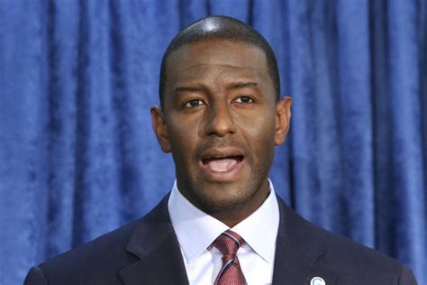 Newly Released Police Photos Show Andrew Gillum’s Hotel Room Scene New Country 103 1