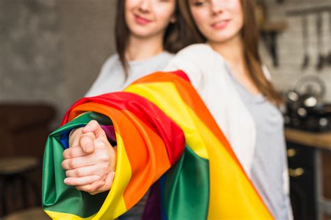 día del orgullo lgbtq qué ocurrió en stonewall inn donde la comunidad gay inició la lucha