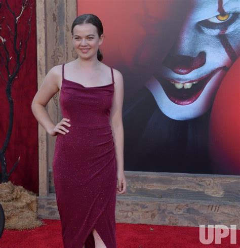 Photo Megan Charpentier Attends The It Chapter Two Premiere In Los