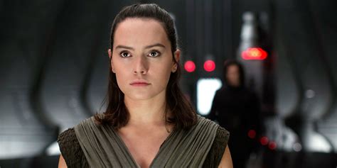 Star Wars The Last Jedi Star Daisy Ridley Doesnt Believe Rey Has Any