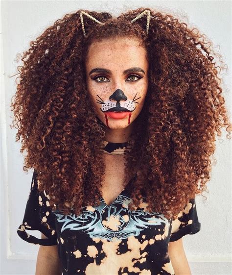 11 Halloween Costumes That Are All About The Hair Dark Curly Hair