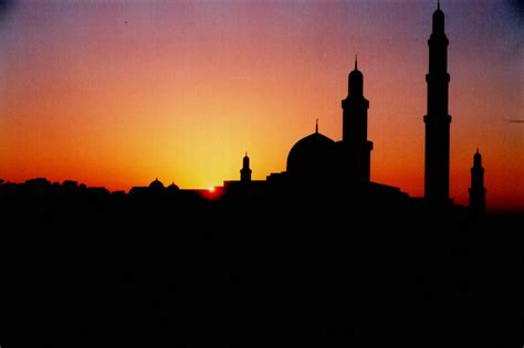 Mosque On Sunset Or Sunset On The Mosque Mosque Hd Landscape