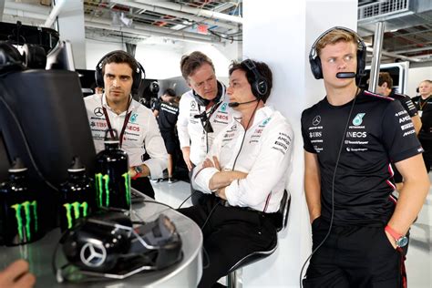 Formel 1 Mercedes kündigt Mega Projekt an DerWesten de