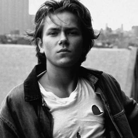 Rain phoenix's new album river was just released!! River Phoenix Bio - married,affair,girlfriend,wife,net ...