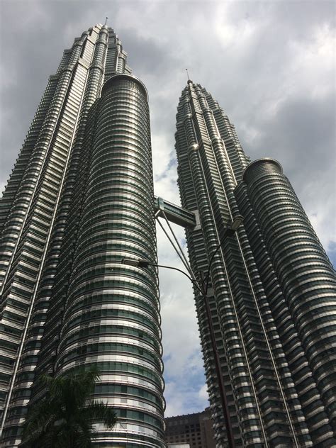 Kostenlose Foto Petronas Türme Kuala Lumpur Wolkenkratzer Malaysia