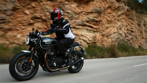 2019 Triumph Speed Twin First Ride Review Overdrive