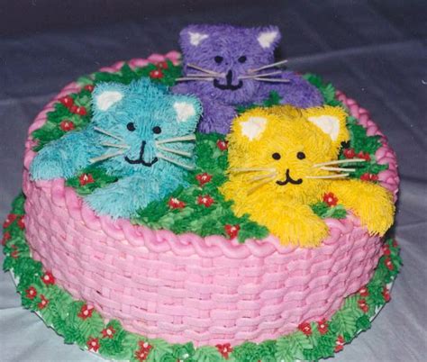 Choose from a curated selection of birthday cake photos. 20 Pretty Awesome Kiddie Birthday Cakes - Page 7 of 20