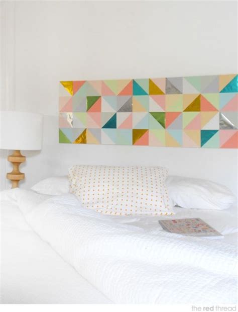 A dazzling webcam young lady who passes by the name room eyes. 21 Trendy And Eye-Catching Geometric Bedroom Décor Ideas - DigsDigs