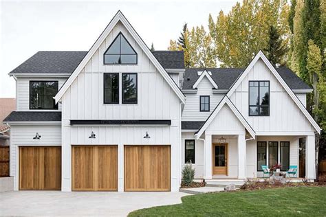 Timeless Modern Farmhouse In Calgary Designed To Feel Like A Staycation