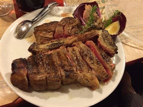 900g fiorentina package, serves 2. Bistecca fiorentina 1kg - Foto di La Bottega dell'Oste ...