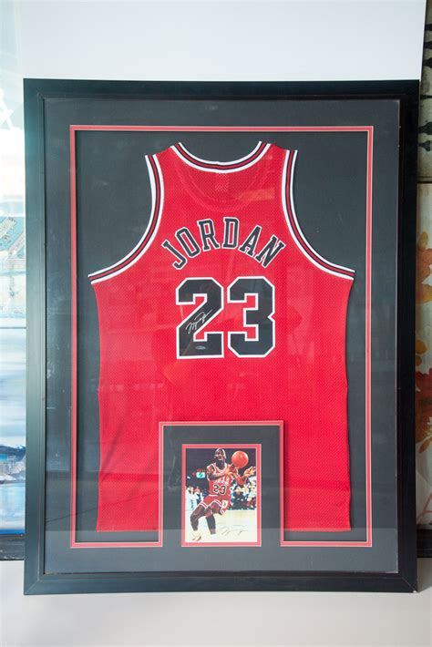 Jersey Framing In Los Angeles Frame 2000