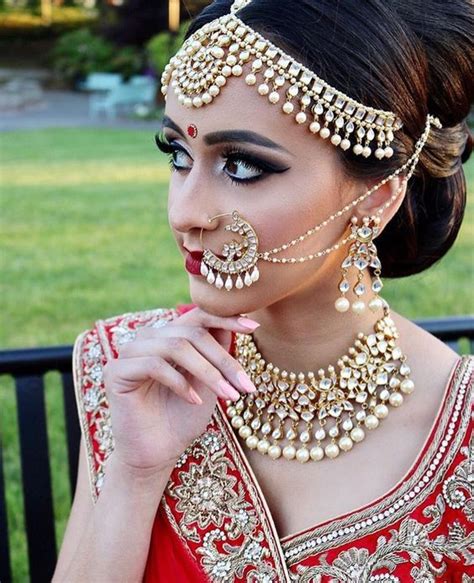 Bride In Pearl And Polki Jewelry Photo Source And Traditional