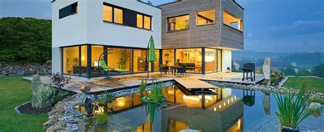 Zimmer wohnen dachboden ideen badezimmer innenausstattung umkleideraum loft haus innenarchitektur wohnzimmer einbaumöbel. Natürlich wohnen im Holz-Fertighaus | Style at home, Haus ...