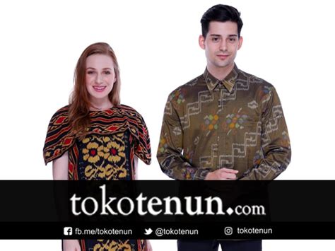 Beli kemeja couple online berkualitas dengan harga murah terbaru 2021 di tokopedia! Baju Lamaran Couple Tenun | TOKOTENUN.com