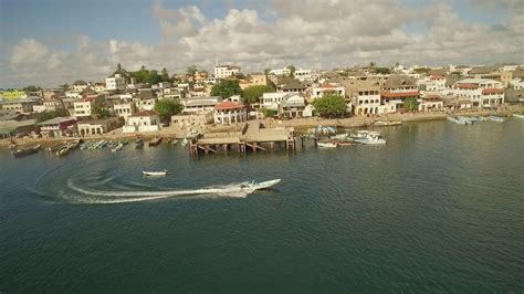 Top 6 Things To Do In Lamu Island Kenya We Are Travel Girls Africa
