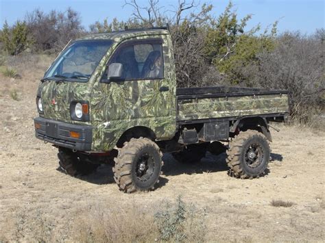 Mini Trucks Are Like Midgets With Camo Yes Youre Doing It Right