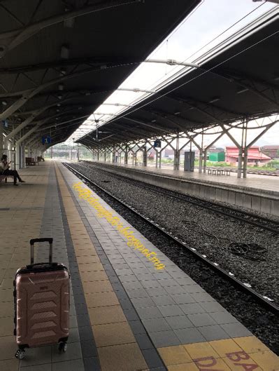 Pesan tiket kereta api indonesia kai murah promo semua rute. Pengalaman menaiki ets