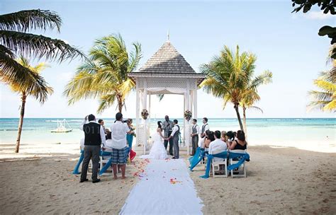 A Destination Wedding At Clubhotel Riu In Ocho Rios Jamaica