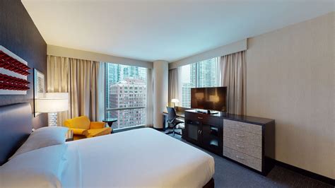 Explore Paramount Spa One Bedroom Suite Thewit Hotel Chicago In 3d Artofit