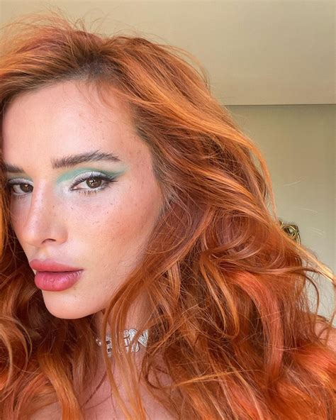 Bella Thorne Me When The Assignment Is A Casual Makeup Look Nothing