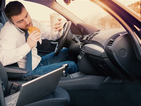 Knowing Common Behaviors Of Distracted Drivers Could Save Your Life Law Offices Of Fernando D