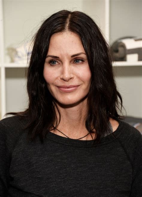 Courteney Cox Feels Less Fake Now Shes Dissolved Her Facial Fillers