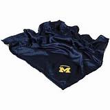 Pictures of University Of Michigan Baby Blanket
