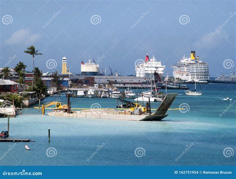 Nassau Harbour Cruise Ships And Yachts Stock Photo Image Of Bahamas