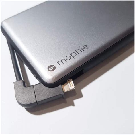 Samsung is one of the fastest and best power bank brands in the world till 2021. Best Wireless Power Bank Buyer's Guide - Paige Simple
