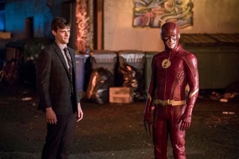 The Flash Season 4 Episode 4 Recap Elongated Journey Into Night Collider