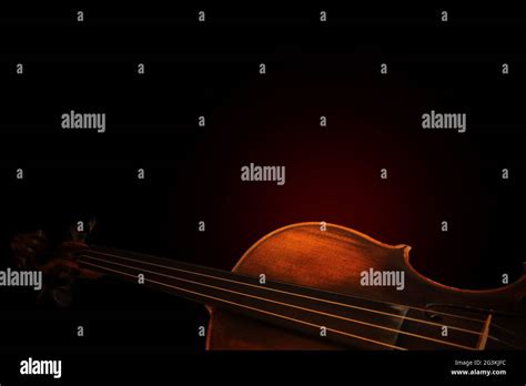 Silhouette Of A Violin Stock Photo Alamy