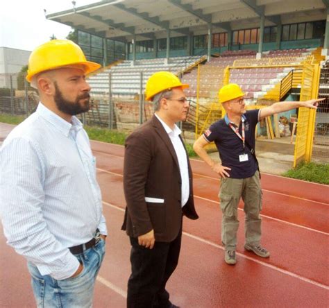 Il Cantiere Dello Stadio Di Saronno Ai Raggi X Un Maquillage Da