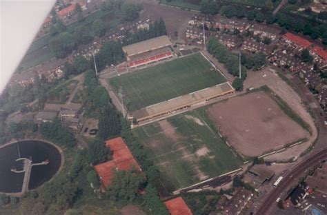 Nac stadion heuvelstraat is a football stadium in breda, netherlands. Extreme Football Tourism: NETHERLANDS: NAC (1940-1996)