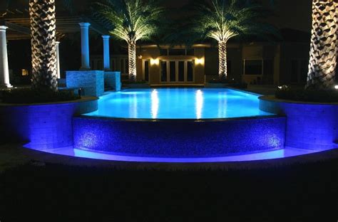 21 Beautiful Swimming Pool Lighting Ideas Swimming Pool Lights