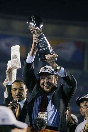 While the los angeles rams and the new england patriots duked it out over the lombardi trophy this year, there was another battle of the. Bucs Owner Malcolm Glazer Passes Away | Passed away ...