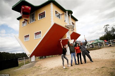 Inside The Amazing Upside Down House That Tourists Cant Get Enough Of