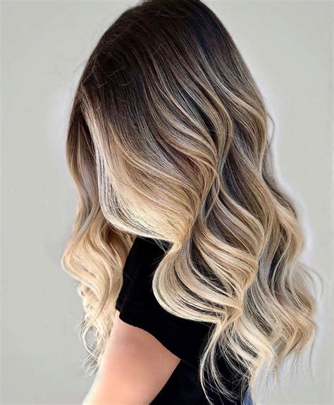 Foilyage Las Mechas Balayage Se Actualizan Para Dar Un Extra De Luz A