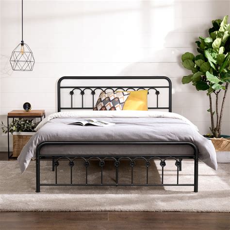 Vecelo Metal Platform Bed Frame With Headboard And Footboard Mattress
