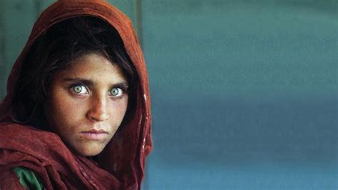 Aylan Kurdi Napalm Girl Stories Behind Iconic Photos